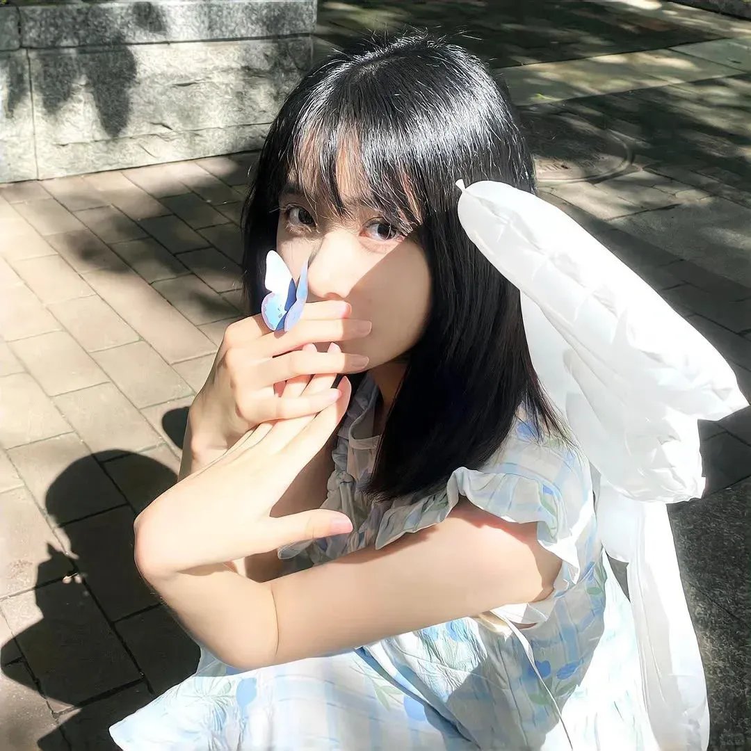 红粉争春